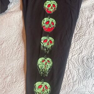 Torrid Disney Poison Apple Design